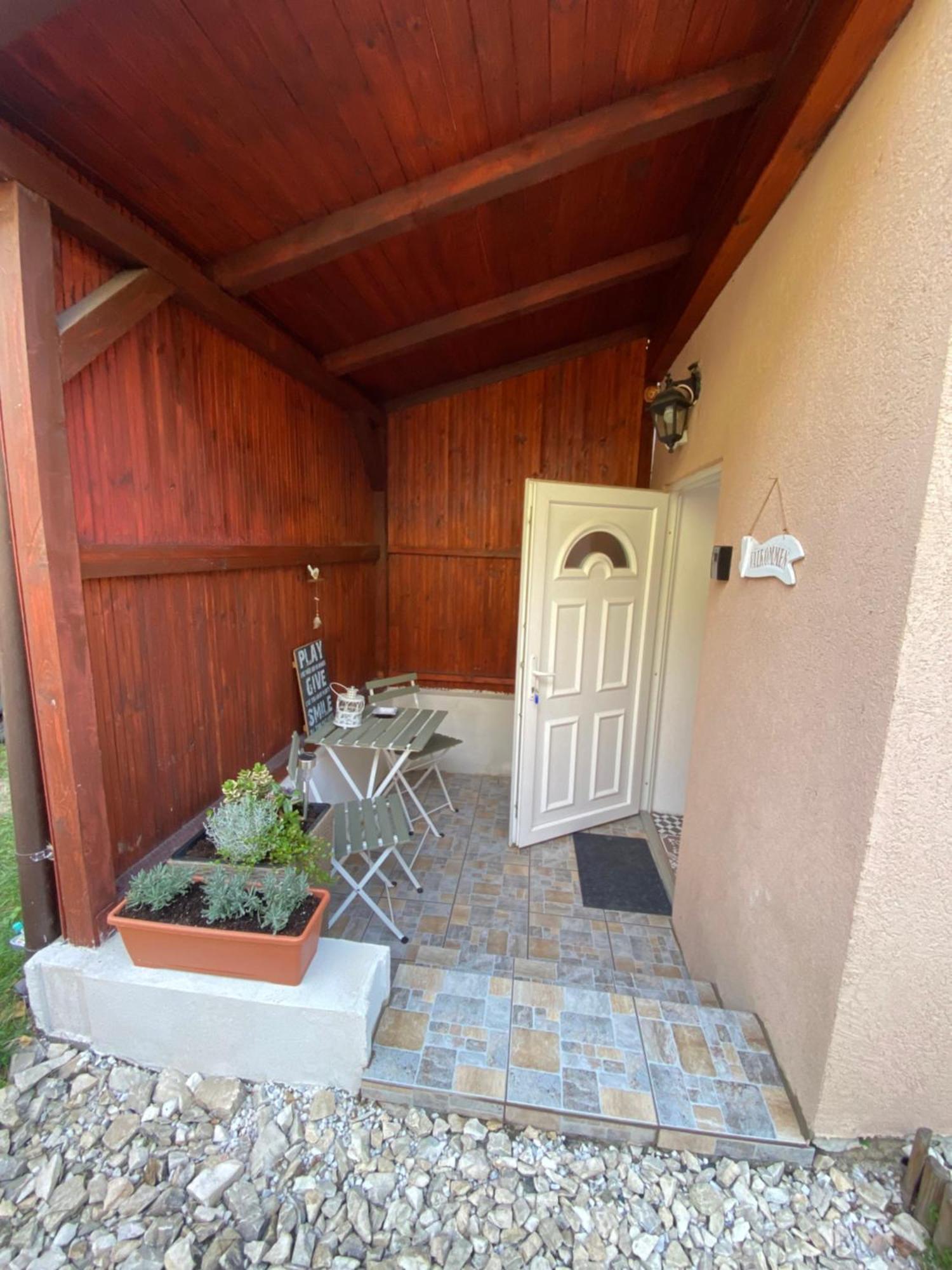 Charming Apartament Sibiu Exterior photo